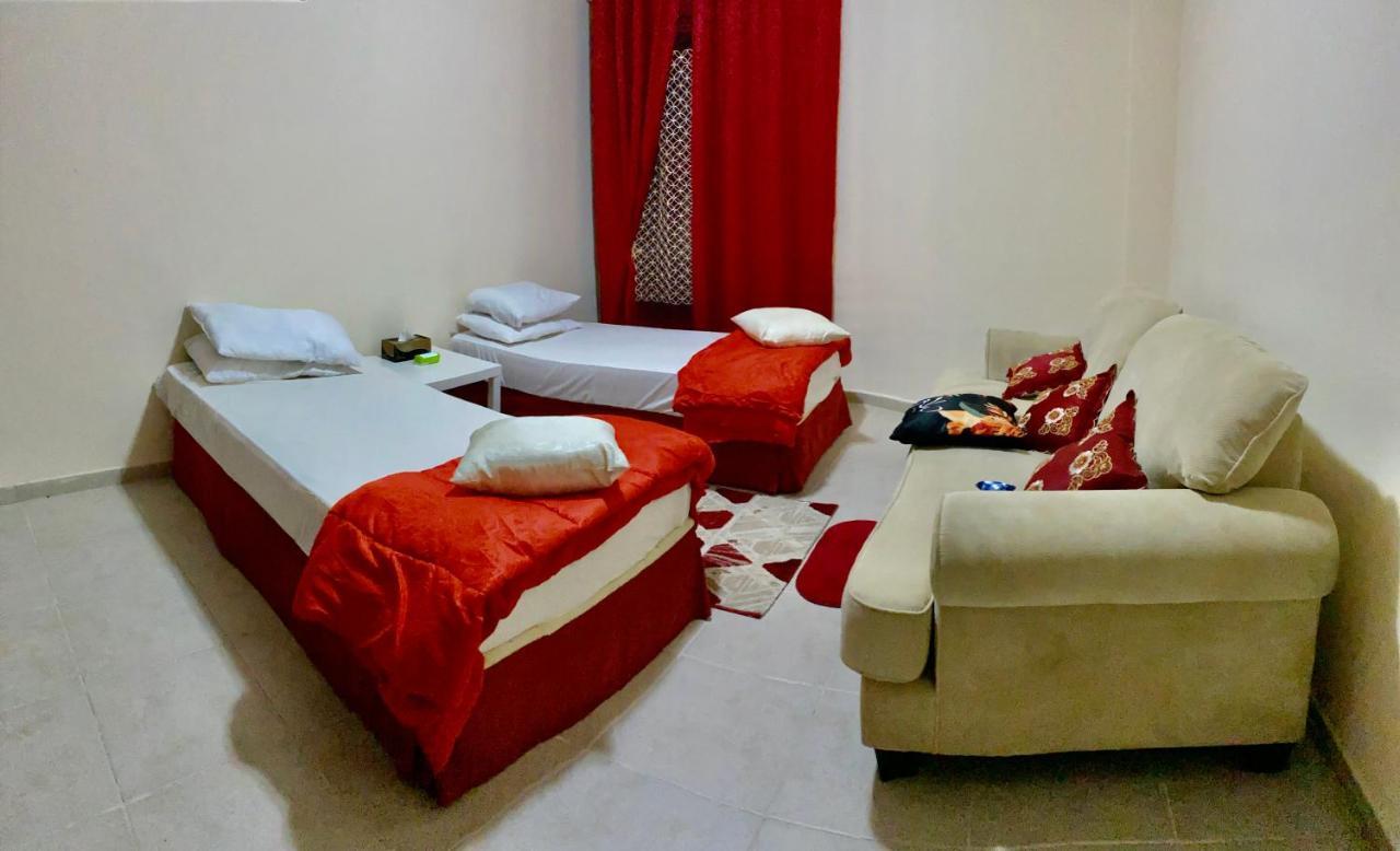 Nash Guest House Females Only Dubai Exterior foto